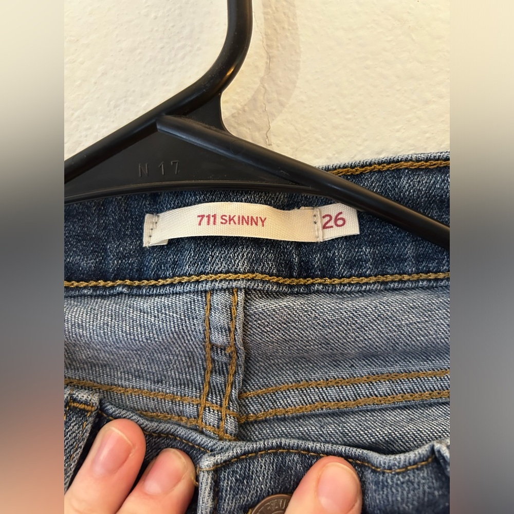 Levi’s, 711 skinny jean, size 26
